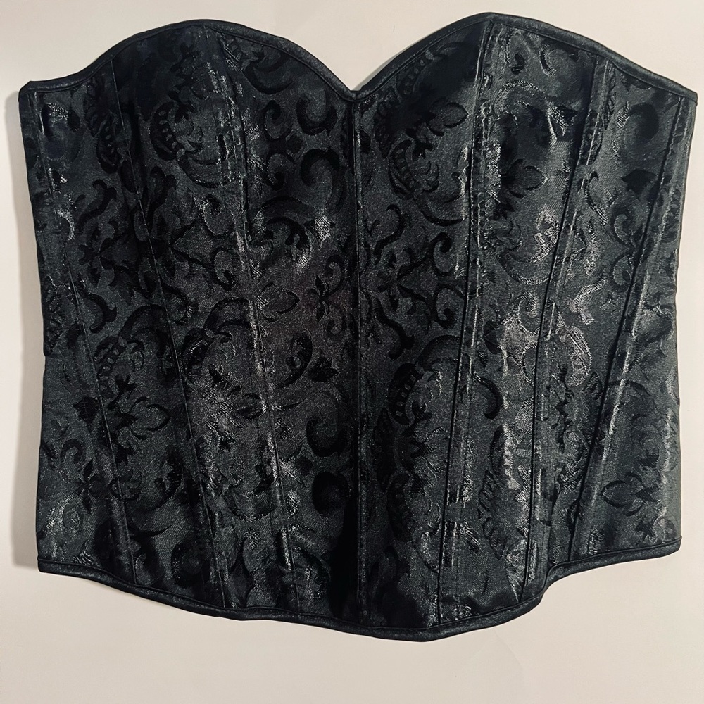 Corset, Lace up Back. Side zipper. Black Corset